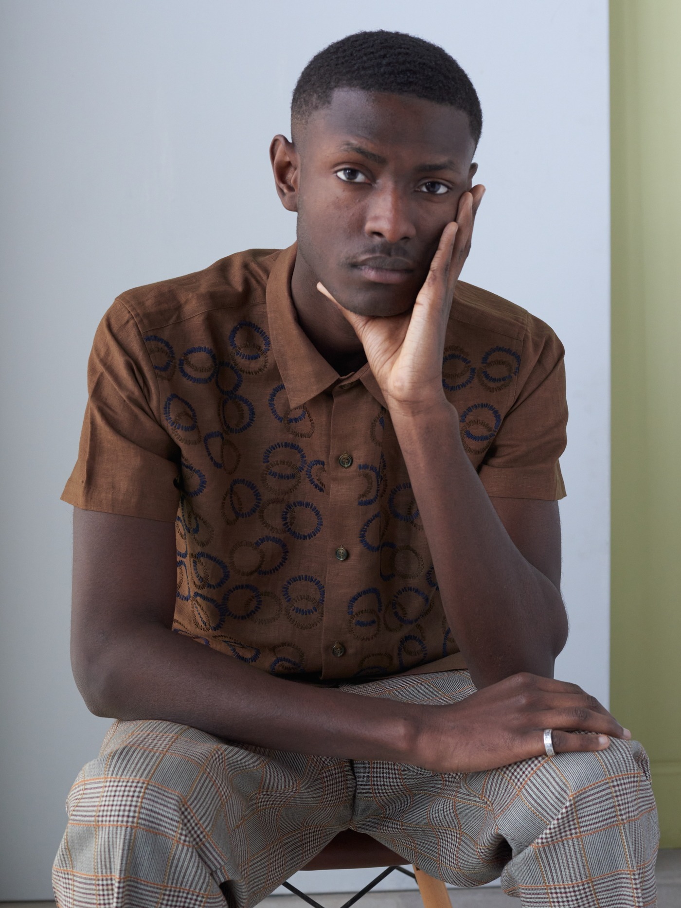 Shirts | Jupe by Jackie